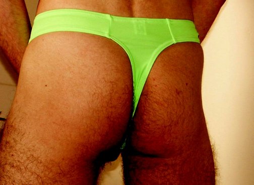 CLOTHES TO POSE FLURO THONG.jpg