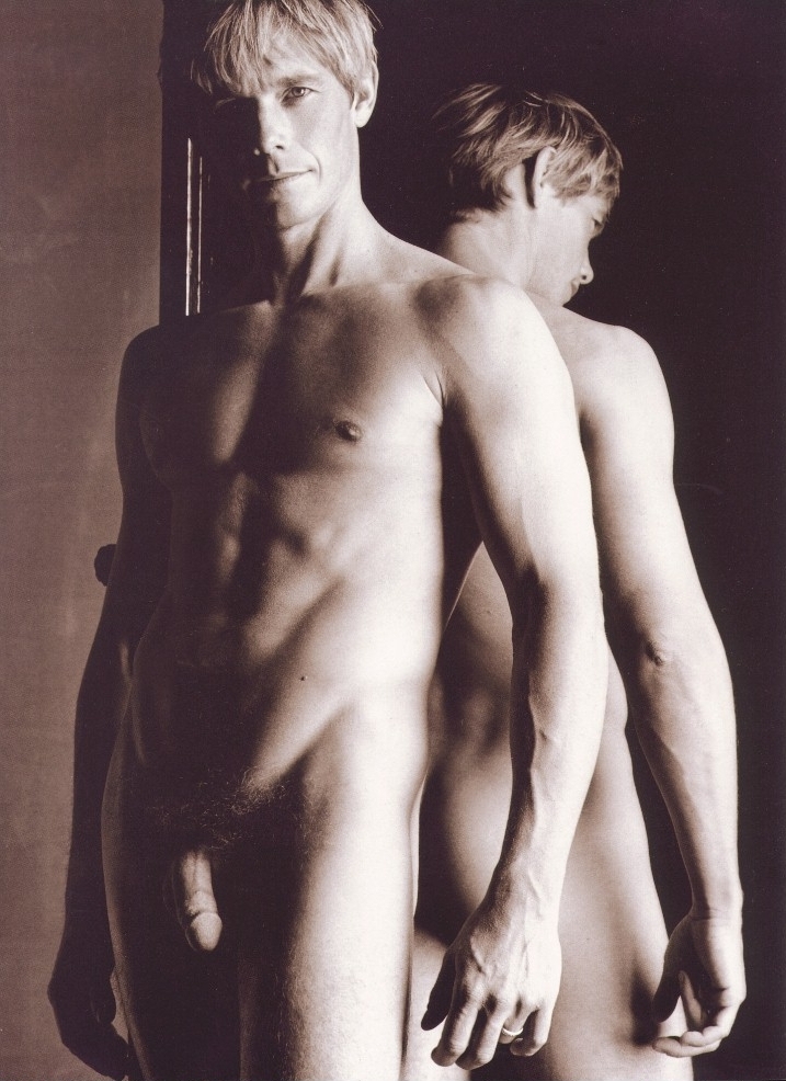 Chris Atkins179-3-frontal.JPG
