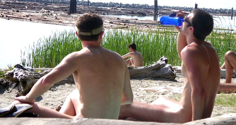 wreck-beach.jpg
